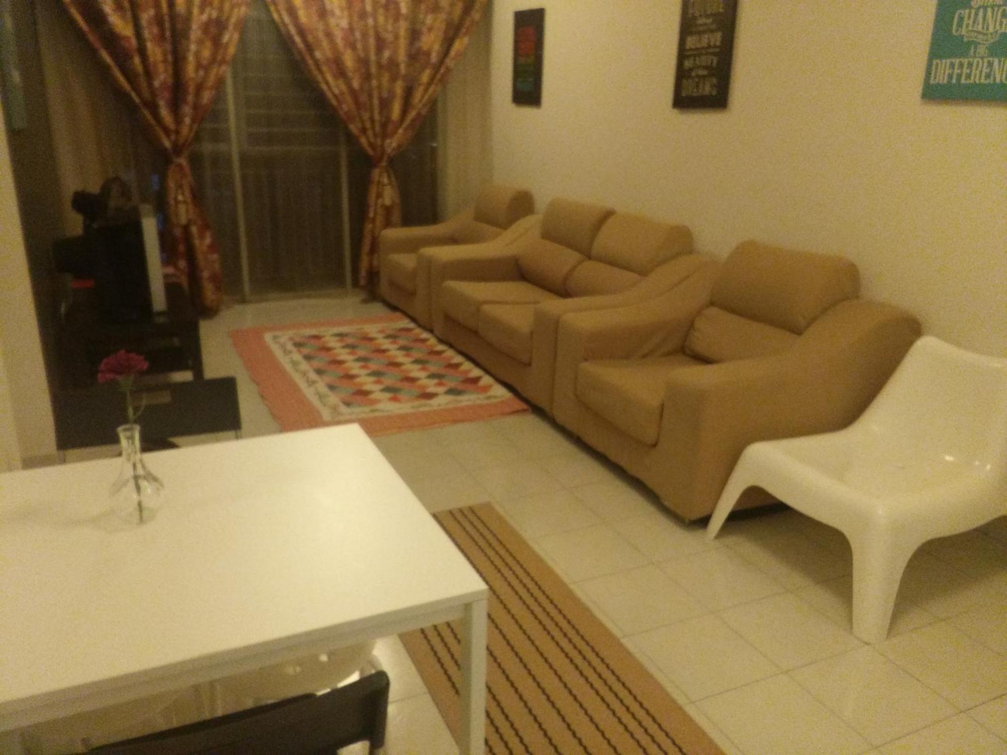 Homestay D 11 Putrajaya Netflix Wifi Dış mekan fotoğraf